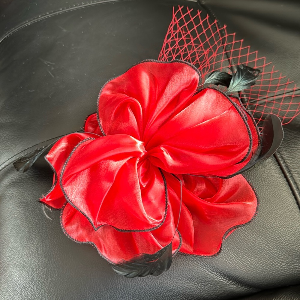 Fascinator